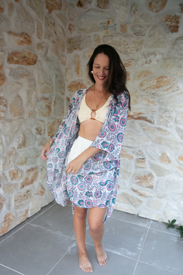 Pink Floral Short Kimono Robe